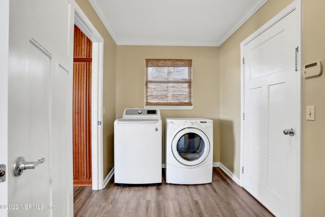 6656 RAMOTH Drive, Jacksonville, FL 32226