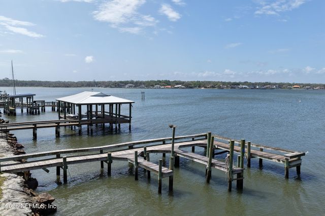 6656 RAMOTH Drive, Jacksonville, FL 32226