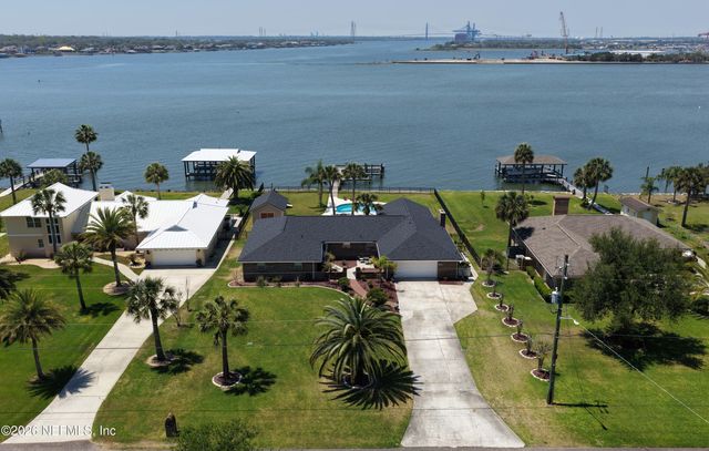 6656 RAMOTH Drive, Jacksonville, FL 32226