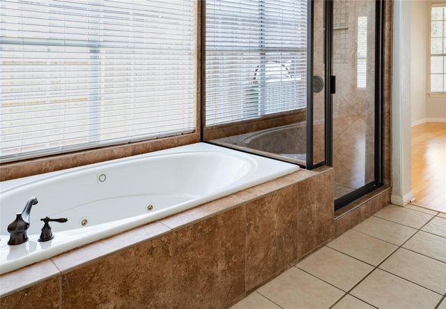 10020 Lachlan DR, Austin, TX 78717