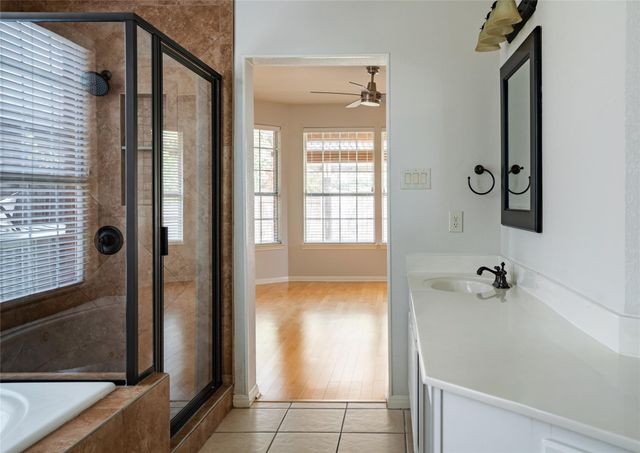 10020 Lachlan DR, Austin, TX 78717