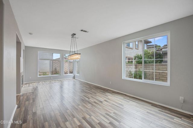2872 La Plata Drive, Camarillo, CA 93010
