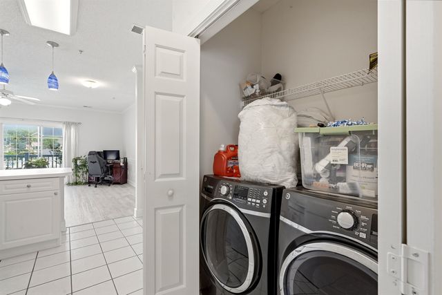 4864 Carnation Cir Apt 203, Myrtle Beach, SC 29577