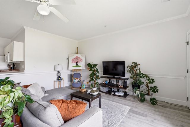 4864 Carnation Cir Apt 203, Myrtle Beach, SC 29577