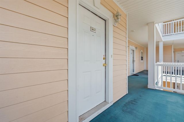 4864 Carnation Cir Apt 203, Myrtle Beach, SC 29577