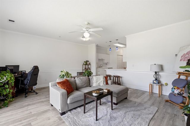 4864 Carnation Cir Apt 203, Myrtle Beach, SC 29577