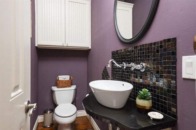 1724 Avenue L, Galveston, TX 77550