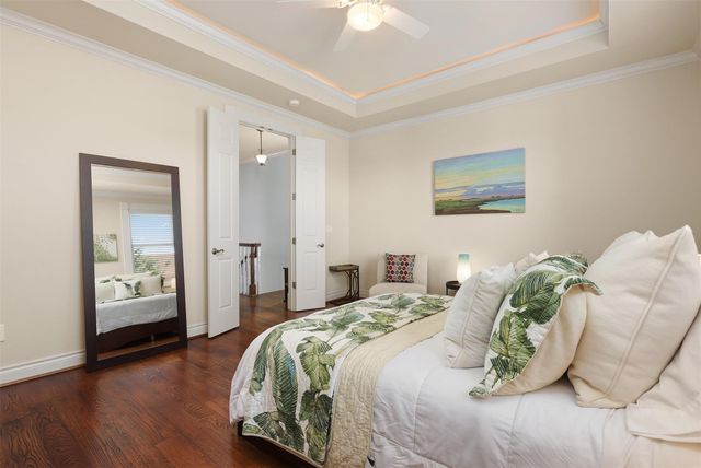 1724 Avenue L, Galveston, TX 77550