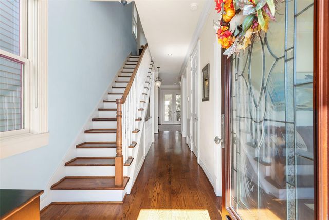 1724 Avenue L, Galveston, TX 77550