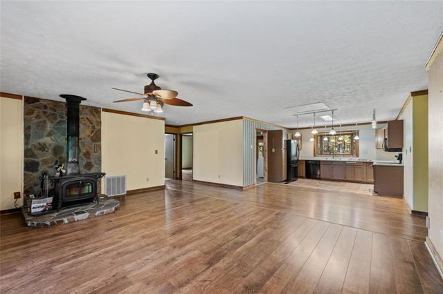 2295 NUTT Road, Franklin, GA 30217