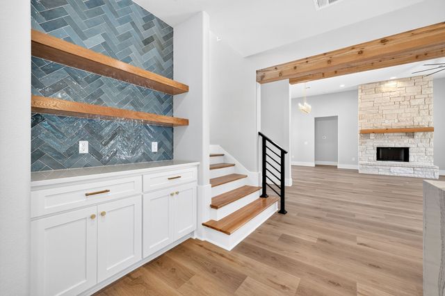 9525 E Shoreline Court, Kemp, TX 75143
