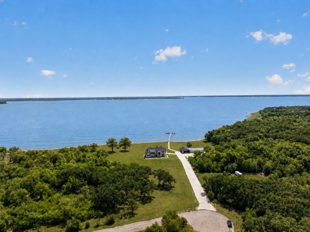 9525 E Shoreline Court, Kemp, TX 75143