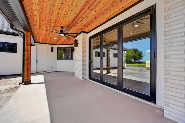 9525 E Shoreline Court, Kemp, TX 75143