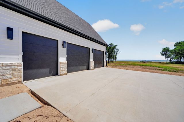 9525 E Shoreline Court, Kemp, TX 75143