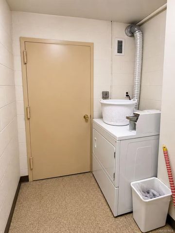 139-35 35th Avenue 1A, Flushing, NY 11354