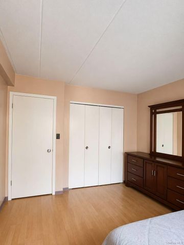 139-35 35th Avenue 1A, Flushing, NY 11354