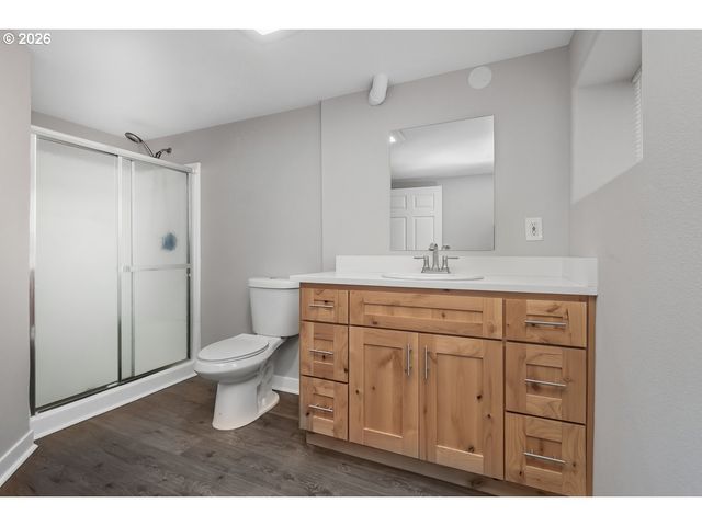 12373 Se 122ND Ave, Happy Valley, OR 97086
