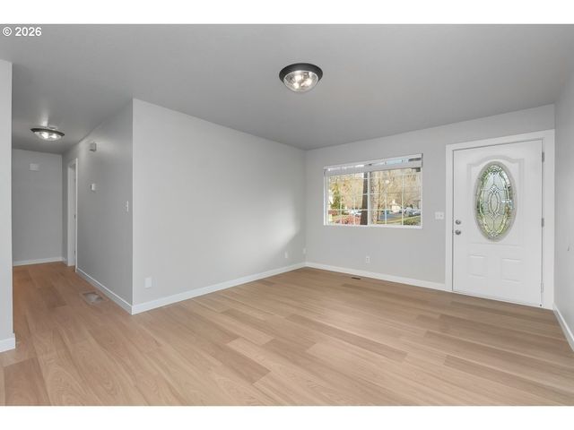 12373 Se 122ND Ave, Happy Valley, OR 97086