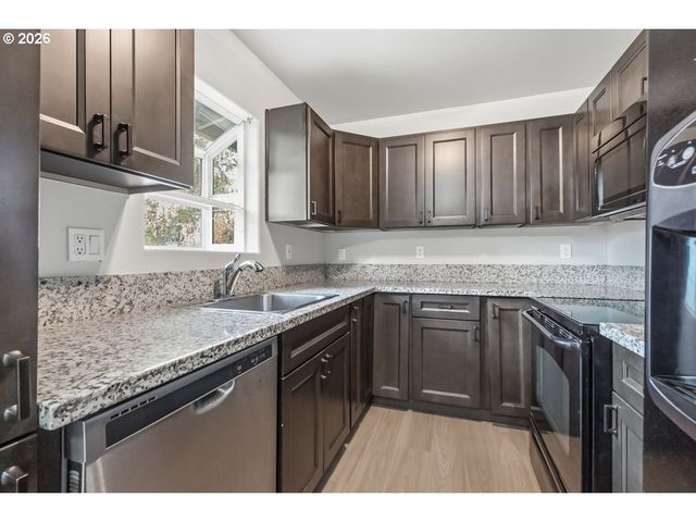 12373 Se 122ND Ave, Happy Valley, OR 97086