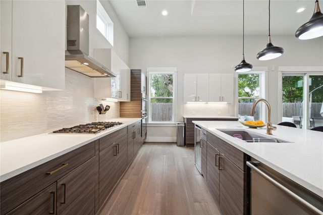 1410 Caywood Lane A, Houston, TX 77055