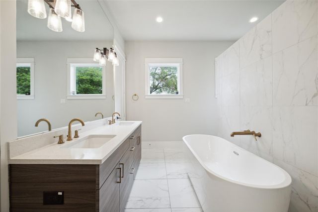 1410 Caywood Lane A, Houston, TX 77055