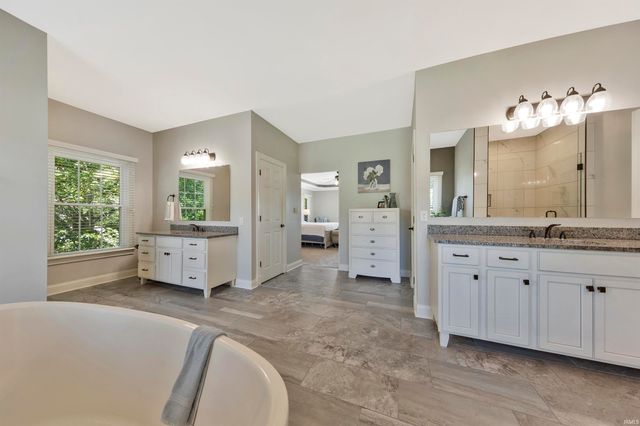 8501 Carrington Drive, Evansville, IN 47711