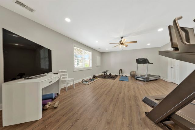 8501 Carrington Drive, Evansville, IN 47711