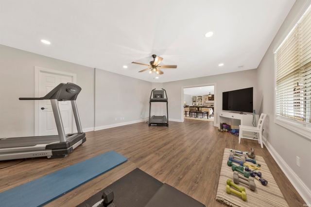 8501 Carrington Drive, Evansville, IN 47711