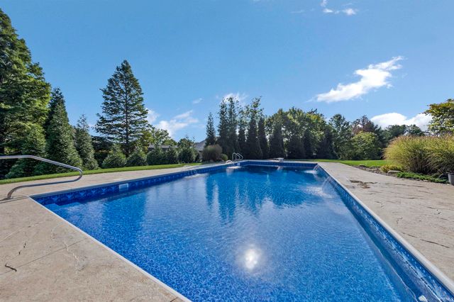 8501 Carrington Drive, Evansville, IN 47711