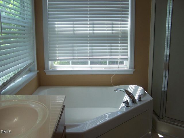 7104 Flat Creek Court, Garner, NC 27529