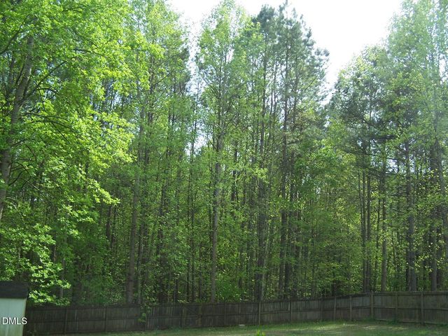 7104 Flat Creek Court, Garner, NC 27529