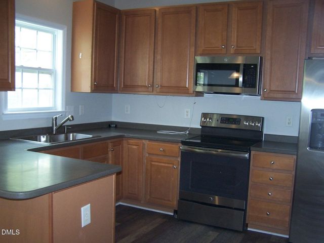 7104 Flat Creek Court, Garner, NC 27529