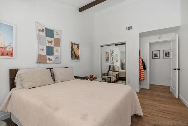 2586 Azure Coast Dr, La Jolla, CA 92037