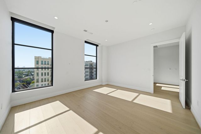 2323 San Felipe Street 803, Houston, TX 77019