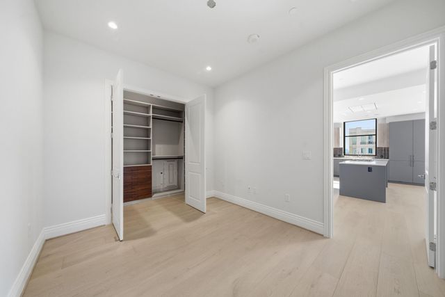 2323 San Felipe Street 803, Houston, TX 77019