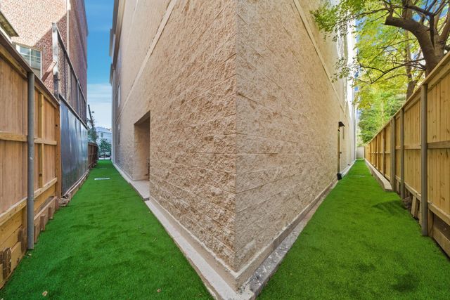 2323 San Felipe Street 803, Houston, TX 77019