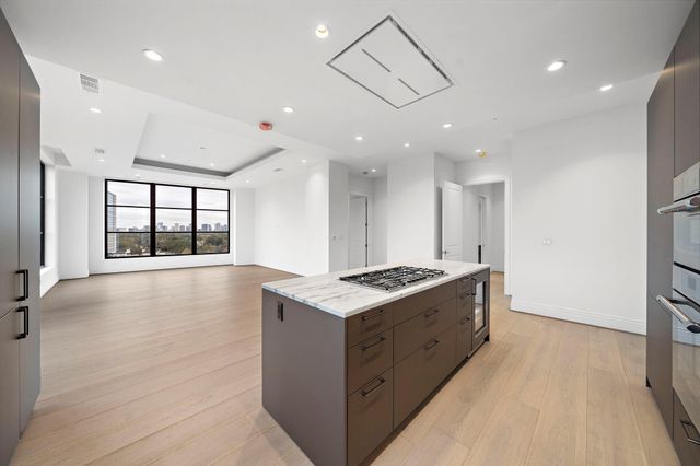 2323 San Felipe Street 803, Houston, TX 77019