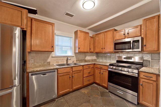 6205 Llano Avenue, Dallas, TX 75214