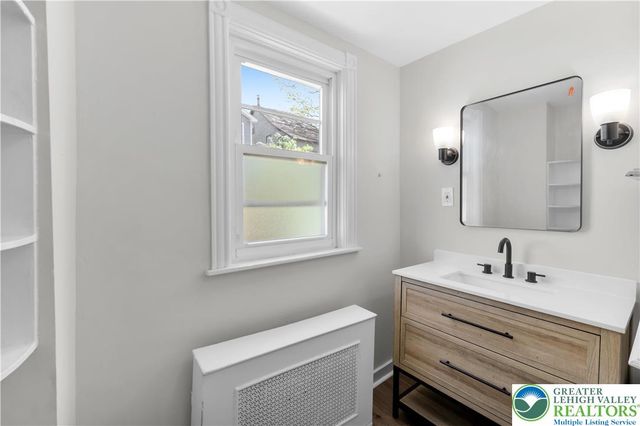 547 Ontario Street, Bethlehem City, PA 18015