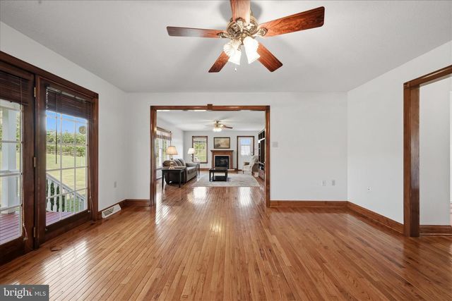 412 RUEBUCK RD, Clear Brook, VA 22624