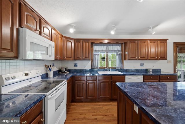 412 RUEBUCK RD, Clear Brook, VA 22624