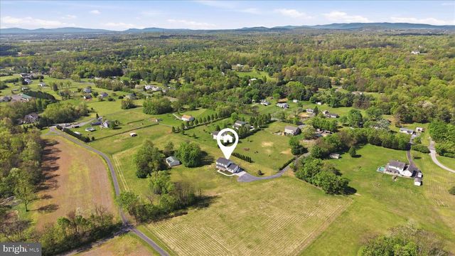 412 RUEBUCK RD, Clear Brook, VA 22624