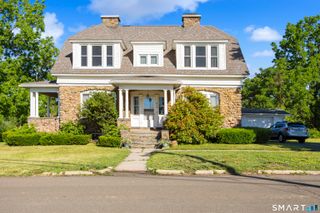 810 Dunbar Hill Road, Hamden, CT 06514