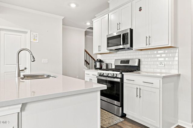 1716 Barrett Run Trail, Apex, NC 27502