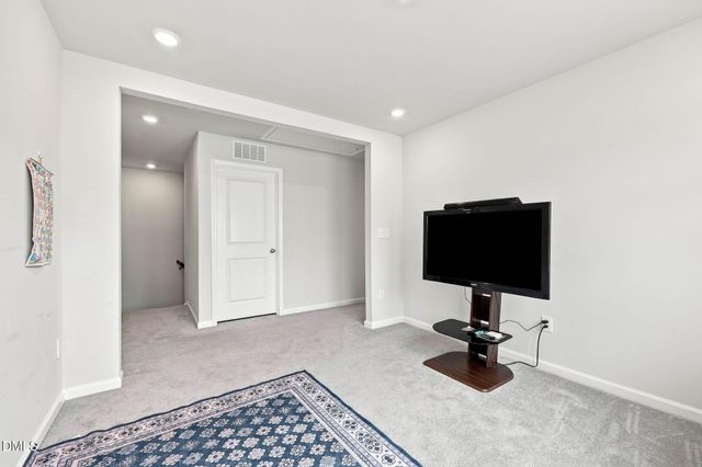 1716 Barrett Run Trail, Apex, NC 27502