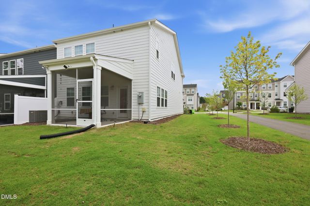 1716 Barrett Run Trail, Apex, NC 27502