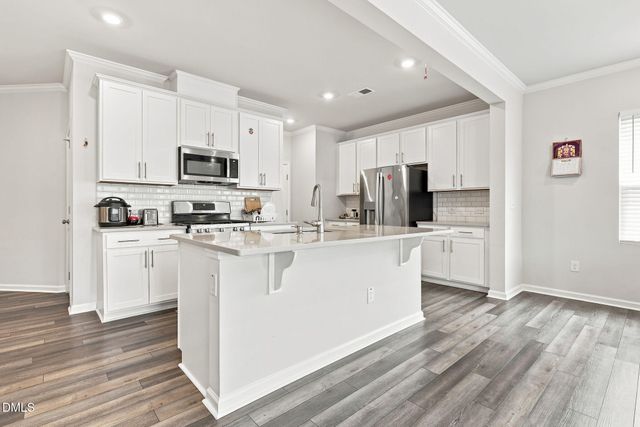1716 Barrett Run Trail, Apex, NC 27502
