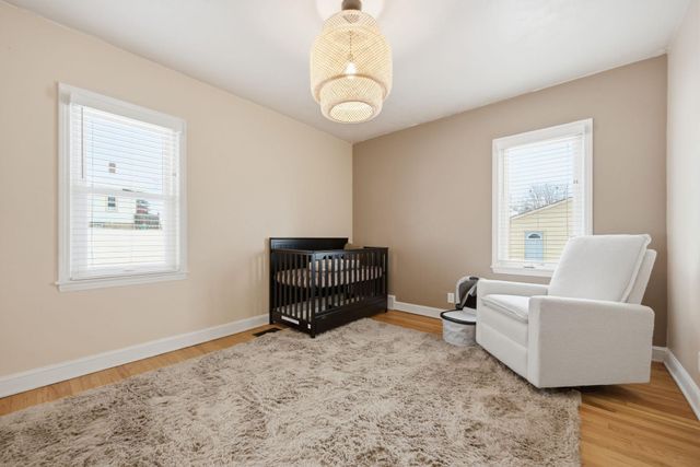 1380 Asbury Street, Saint Paul, MN 55108