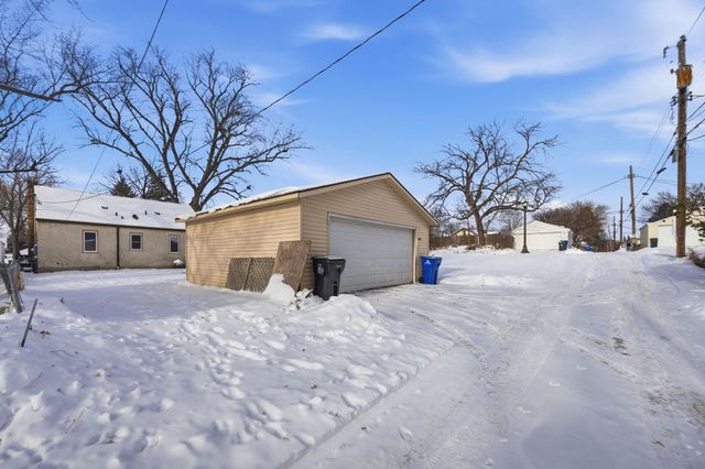 1380 Asbury Street, Saint Paul, MN 55108