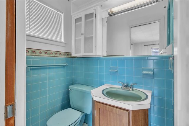 405 East Brown Street, Hearne, TX 77859